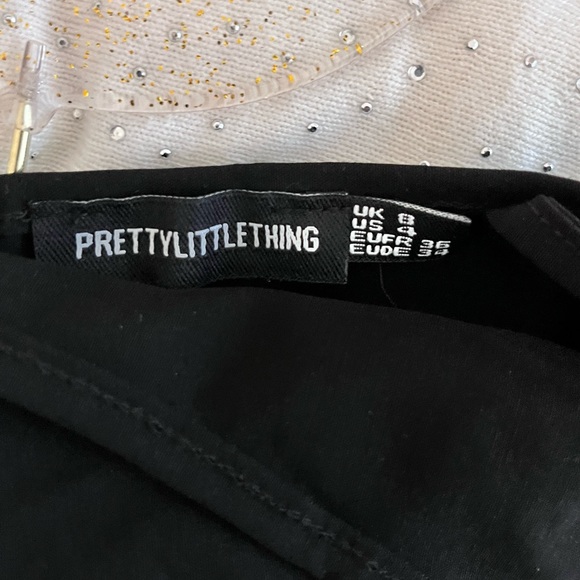 PRETTYLITTLETHING Black Cut Out One Shoulder Bodycon Maxi Dress - Picture 5 of 5